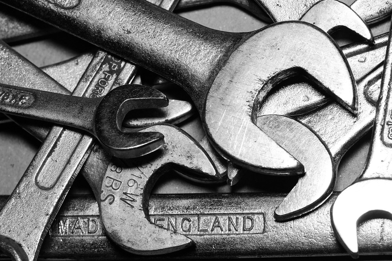 spanner, tools, wrench, equipment, repair, work, hardware, metal, maintenance, service, mechanical, steel, set, iron, mechanic, car wallpapers, workshop, engineering, car, metallic, auto, garage, gray car, gray work, gray tools, gray garage, gray metal, gray service